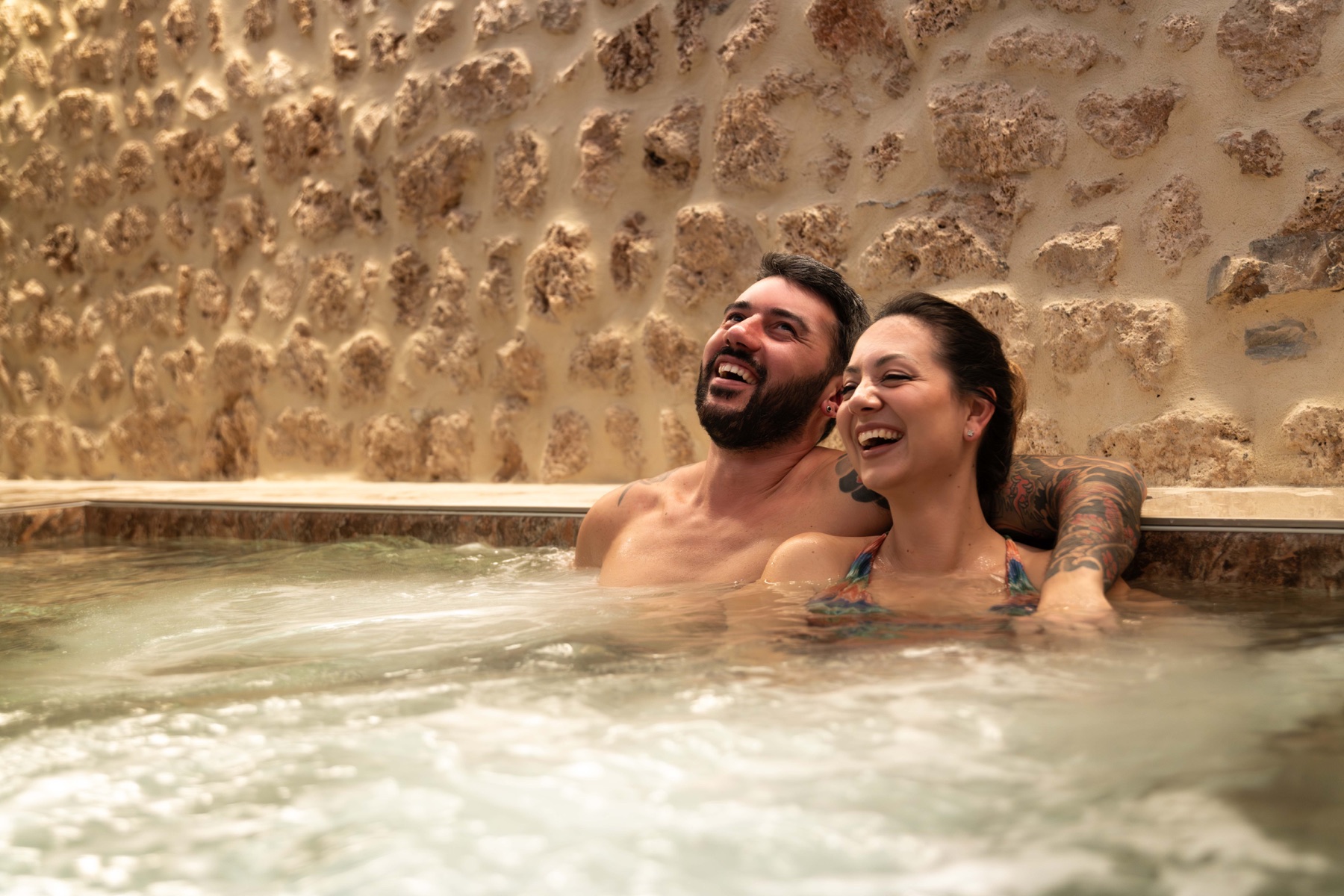 Hydromassage for two · Loft SPA Massa Marittima